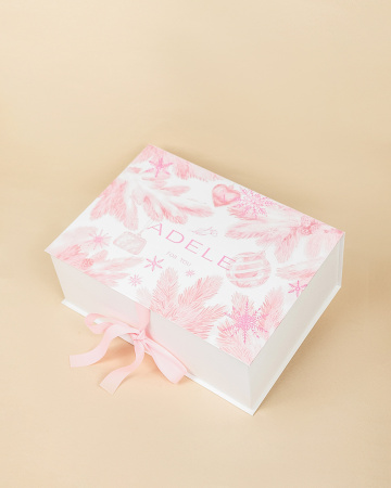  Фотография коробка с откидной крышкой для бренда adele