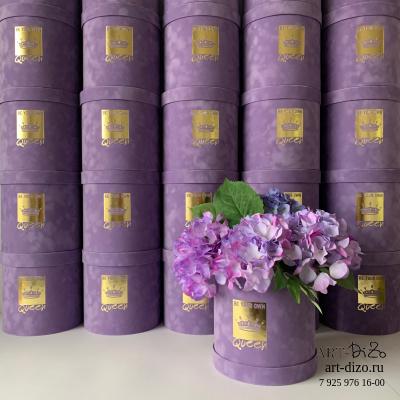 Коробка круглая 20*20 см Бархат "Queen"  (Dainel SG 53 Mauve/ сиреневый ) Коробка круглая 20*20 см Бархат "Queen"  (Dainel SG 53 Mauve/ сиреневый )