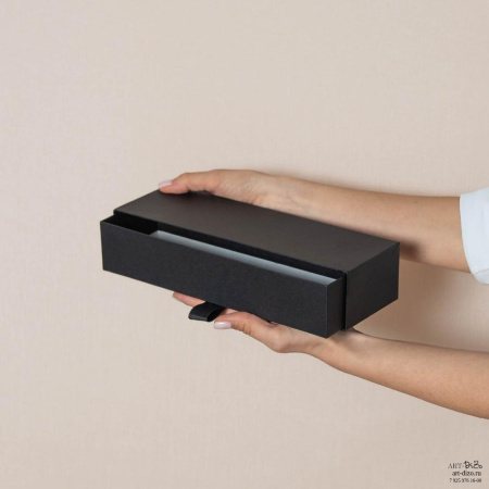 Заказать чёрные коробки с выдвижным дном