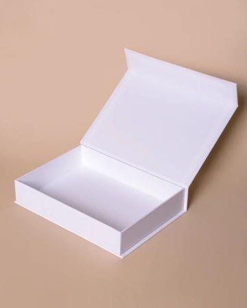  Фотография раскрывающая подарочная коробка на магнитах