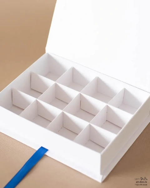 Книга на лентах с ложементом под конфеты (12 ячеек) для РОСАТОМ  Фотография книга на лентах с ложементом под конфеты (12 ячеек) для росатом