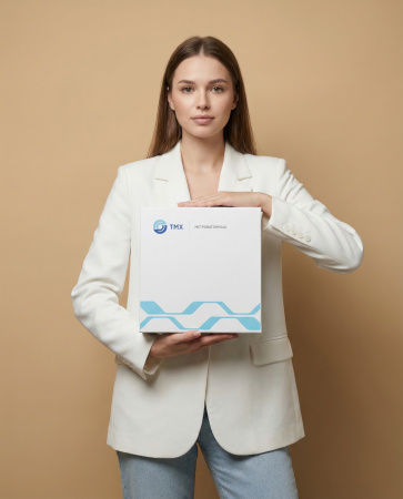  Фотография подарочная квадратная коробка конструкции "крышка-дно" премиум-класса с корпоративным брендингом