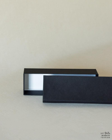 Индивидуальная упаковка в чёрной бумаге на заказ в Москве