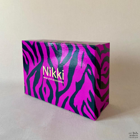 Заказать яркую упаковку из жёсткого картона от производителя