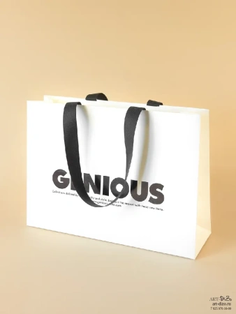  Фотография коробка с ручками genious