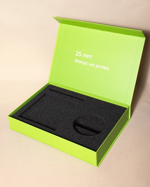 Коробка на магнитах для производителя FORMIKA Фотография коробка на магнитах для производителя formika