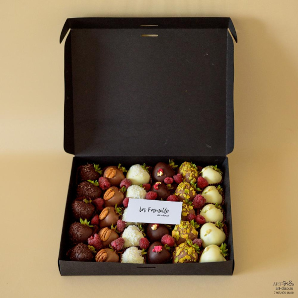  Фотография самосборные коробки для клубники в шоколаде