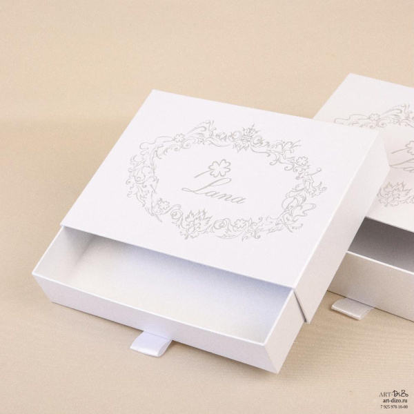  Фотография упаковка для украшений с выдвижным ящиком