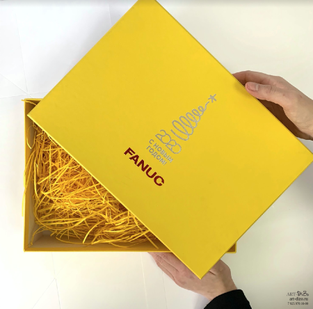  Фотография коробка для корпоративных подарков 31×22×10 см с цифровой печатью