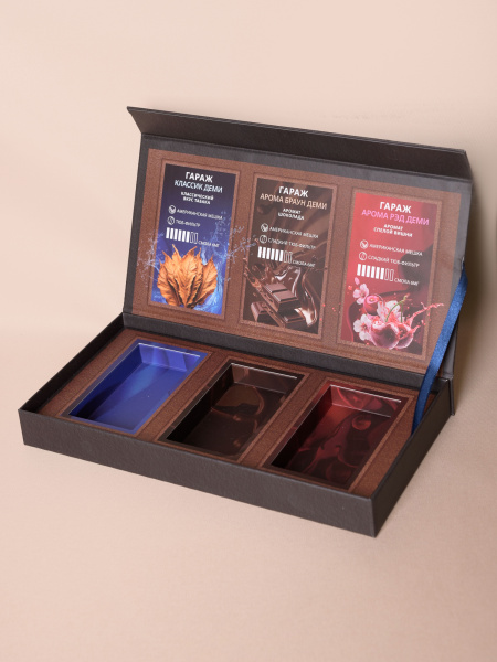 Фотография премиальная подарочная коробка на магнитах для табачных изделий