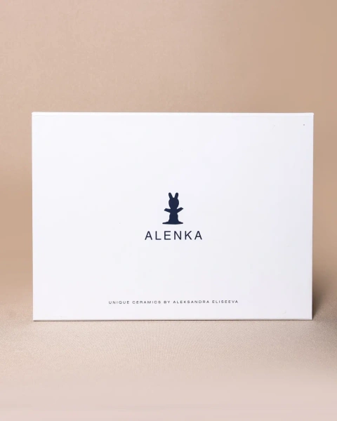 Коробка на магнитах с атласным ложементом  Фотография коробка на магнитах с атласным ложементом