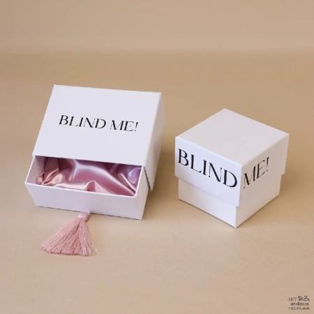  Фотография подарочная коробка-пенал blind me