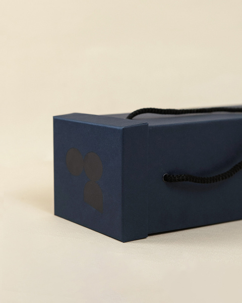 Коробка крышка дно для бутылок  Фотография коробка крышка дно для бутылок