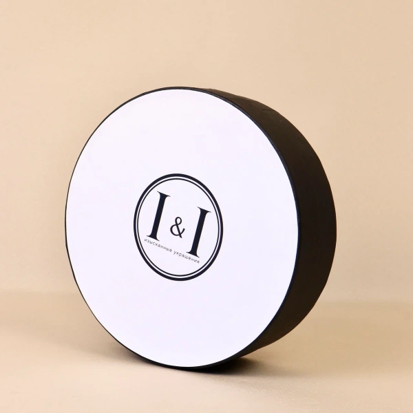 Фотография коробка круглая для бренда украшений