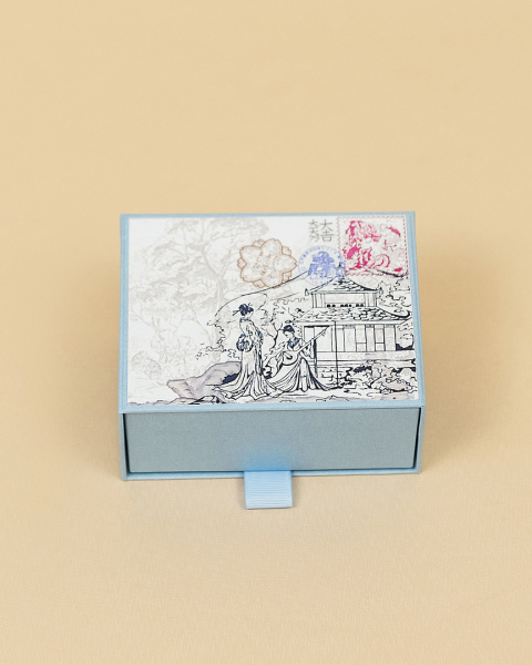 Коробка пенал с бархатным ложементом  Фотография коробка пенал с бархатным ложементом