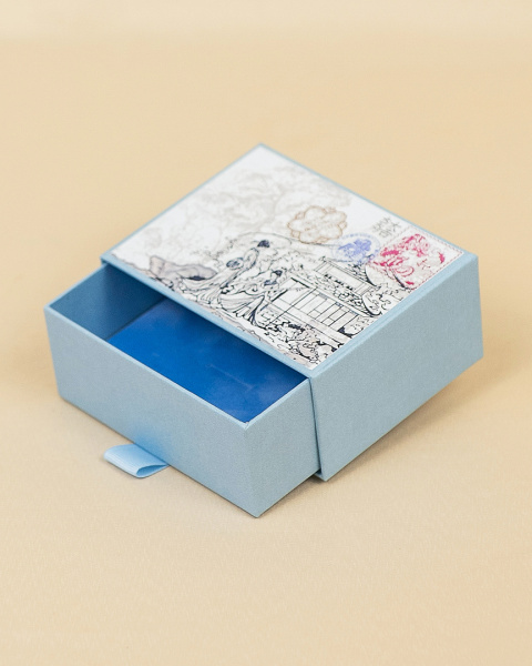 Коробка пенал с бархатным ложементом Фотография коробка пенал с бархатным ложементом