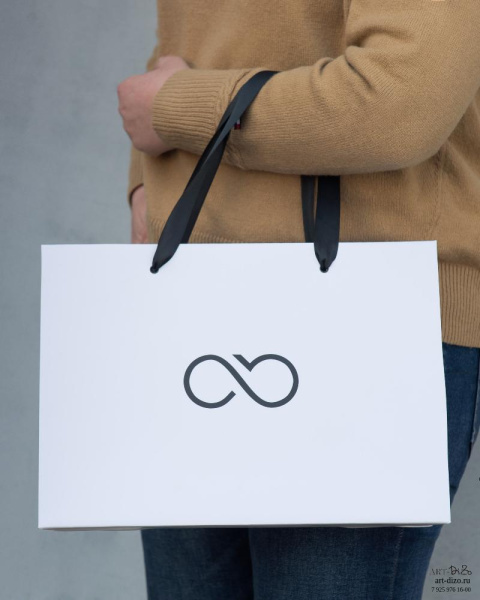 Брендированный пакет на лентах – купить оптом