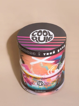 Цветная круглая коробка с ярким рисунком  Фотография цветная круглая коробка с ярким рисунком