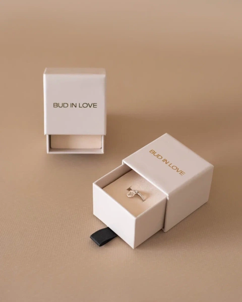 Коробка-пенал для украшений Bud in love  Фотография коробка-пенал для украшений bud in love