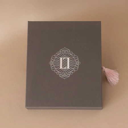  Фотография коробка пенал 21*25*3