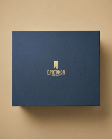  Фотография премиальная круглая подарочная коробка конструкции "крышка-дно"