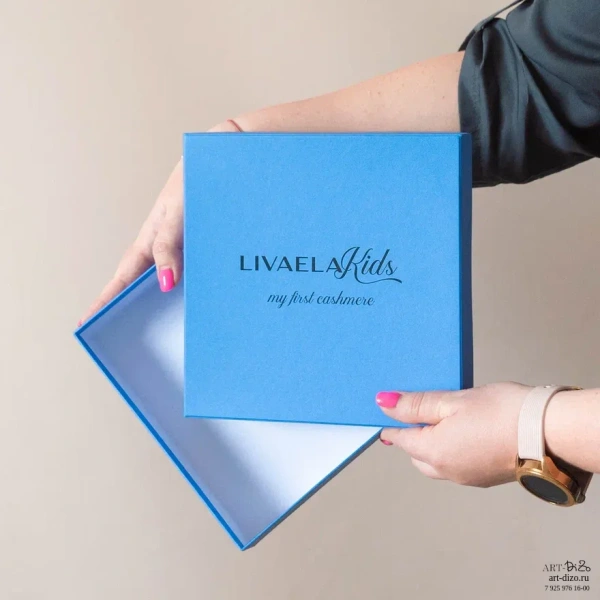  Фотография подарочная коробка крышка-дно квадратная