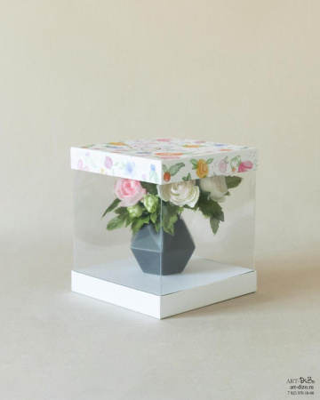Коробка-кубик с прозрачными стенками для цветов, производство Арт-Дизо на заказ в Москве