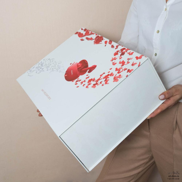 Заказать коробки с крышкой на магнитах с печатью снаружи и внутри