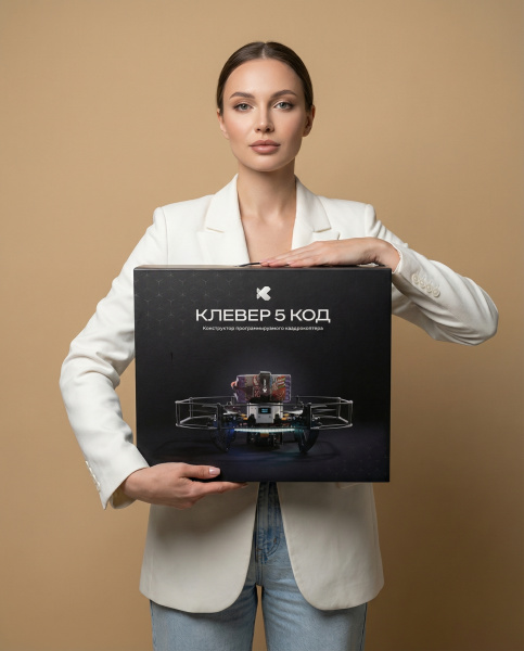  Фотография коробка «книга на магнитах» с пластиковой ручкой