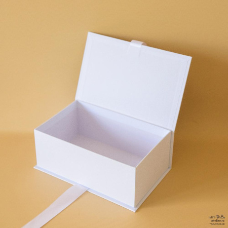  Фотография коробка-книга 23×14×9 см на лентах для игрушки