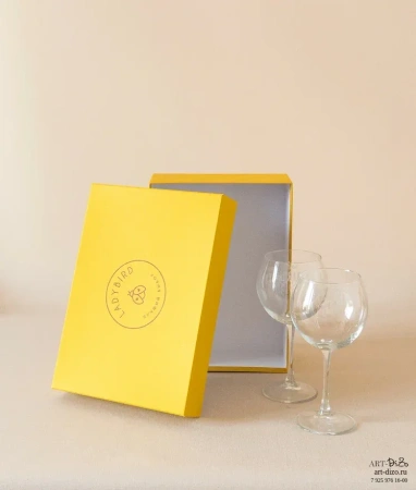  Фотография подарочная коробка крышка-дно для посуды