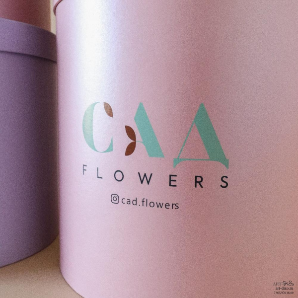 Круглые коробки 22×25 см и 30×30 см с шелкографией  Фотография круглые коробки 22×25 см и 30×30 см с шелкографией