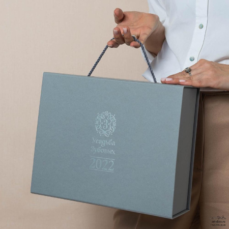 Коробка с крышкой на магните с принтом