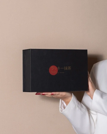  Фотография коробка на магнитах с ложементом