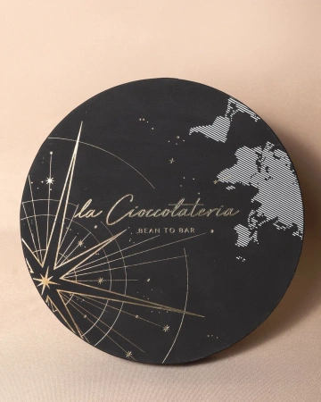  Фотография коробка на втулке для шоколада ручной работы