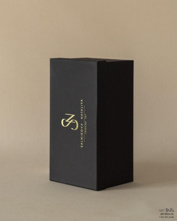 Заказать коробки для подарка из чёрной бумаги с нанесением логотипа