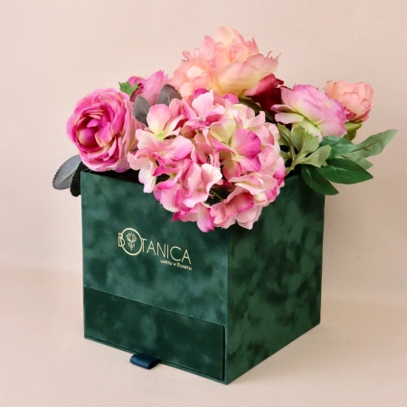  Фотография зеленая квадратная коробка для цветов с ящиком