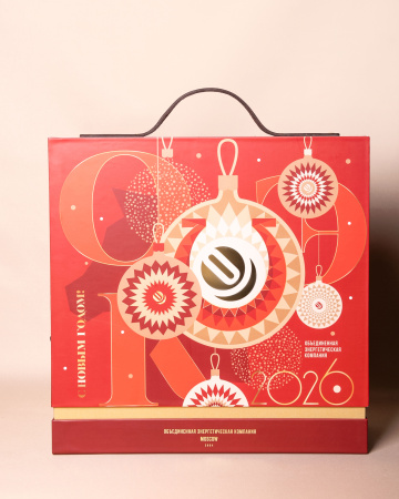  Фотография подарочная коробка-кейс премиум-класса с кожаными ручками для корпоративных подарков