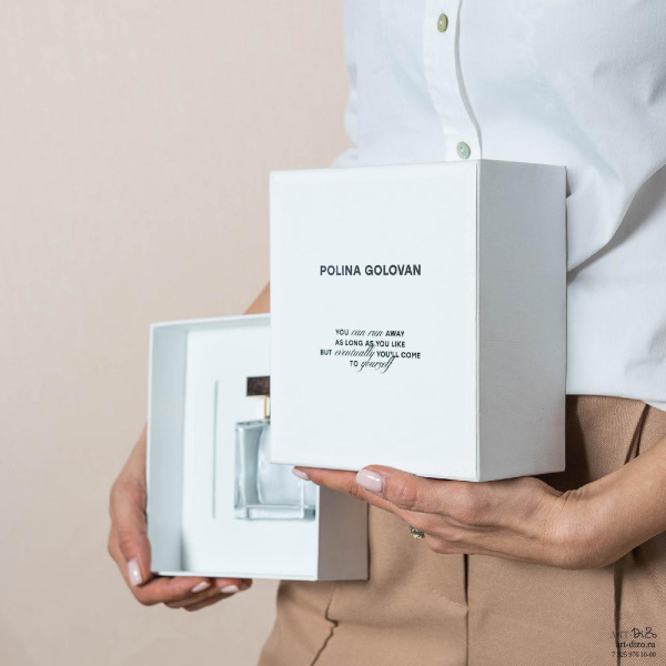  Фотография коробка 16×14×10 см на втулке (в крышке)