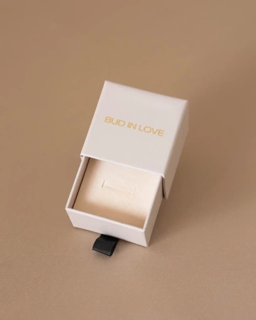  Фотография коробка-пенал для украшений bud in love