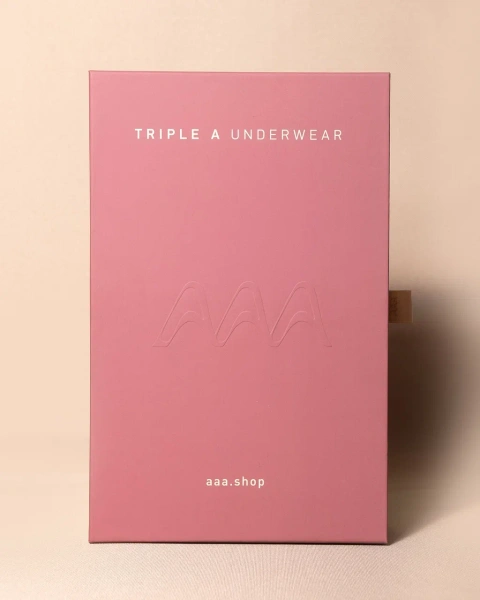 Коробка-пенал розового цвета  Фотография коробка-пенал розового цвета