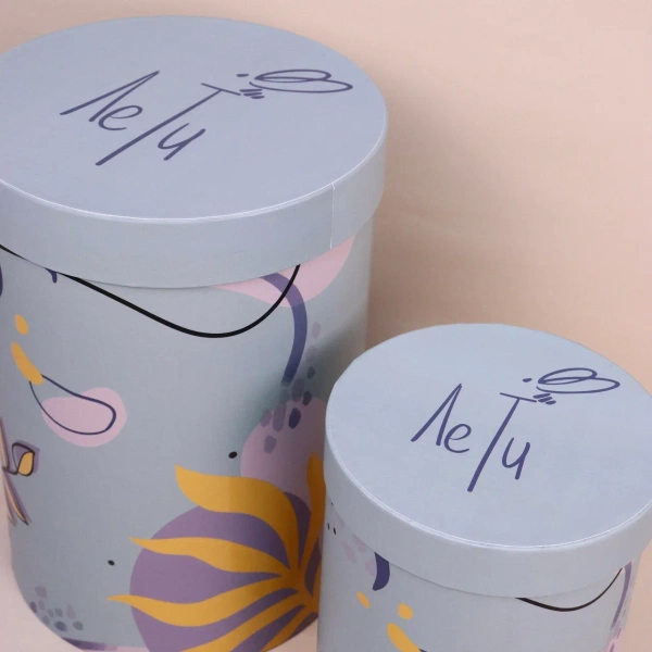  Фотография круглая коробка для бренда  "лети"