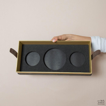 Короб 40×40×17 см под бутылку и 2 бокала  Фотография короб 40×40×17 см под бутылку и 2 бокала