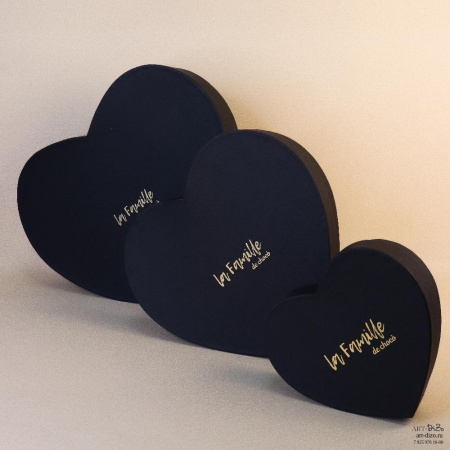 Фотография коробка-сердце с логотипом 40х32х5, 32х25х5, 19х17х5