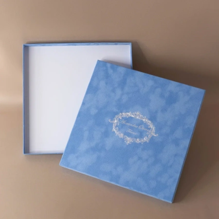  Фотография коробка крышка-дна бархатная