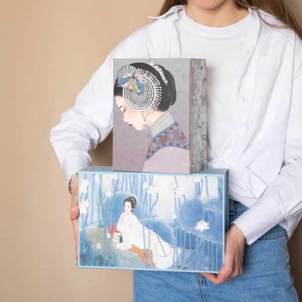 Коробка книга на магнитах из дизайнерской бумаги  Фотография коробка книга на магнитах из дизайнерской бумаги