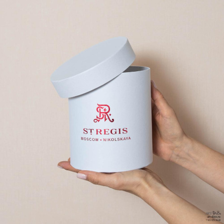  Фотография круглая коробка 15×16 см с лого красной фольгой