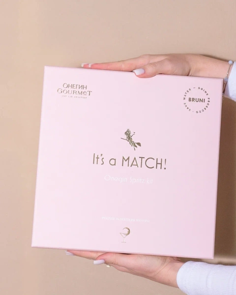 Коробка крышка-дно в нежно розовом цвете с принтом  Фотография коробка крышка-дно в нежно розовом цвете с принтом