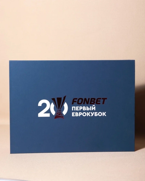 Коробка на лентах для компании Fonbet  Фотография коробка на лентах для компании fonbet