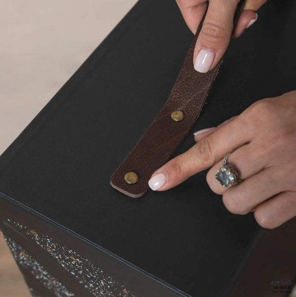 Короб 40×40×17 см под бутылку и 2 бокала  Фотография короб 40×40×17 см под бутылку и 2 бокала